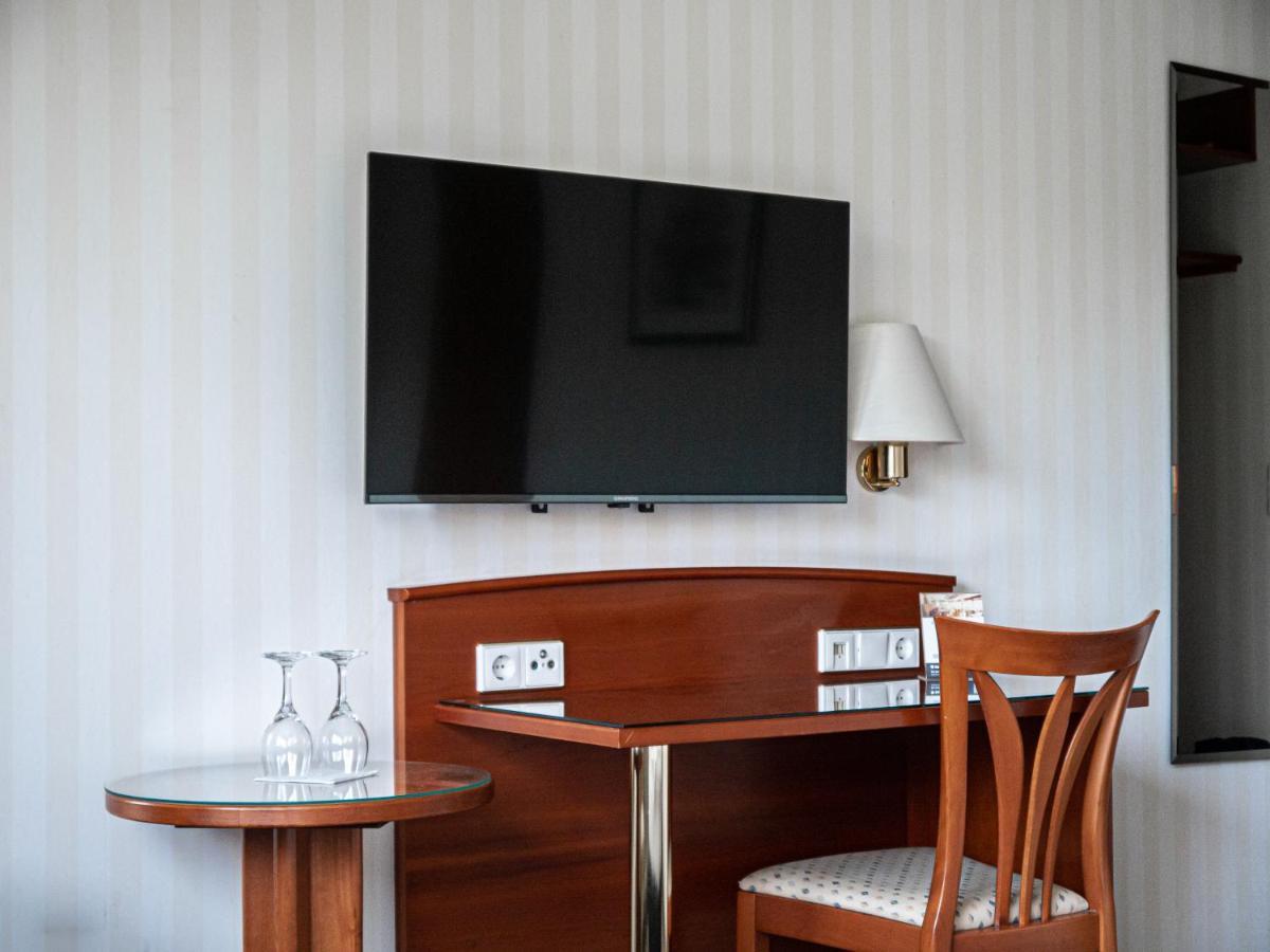 Bad Wünnenberg Parkhotel מראה חיצוני תמונה