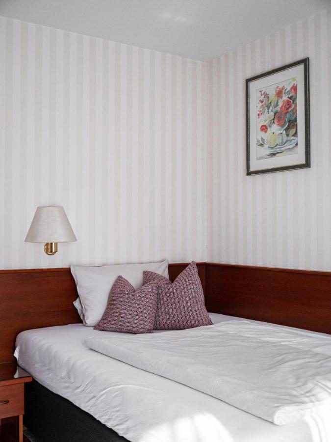 Bad Wünnenberg Parkhotel מראה חיצוני תמונה